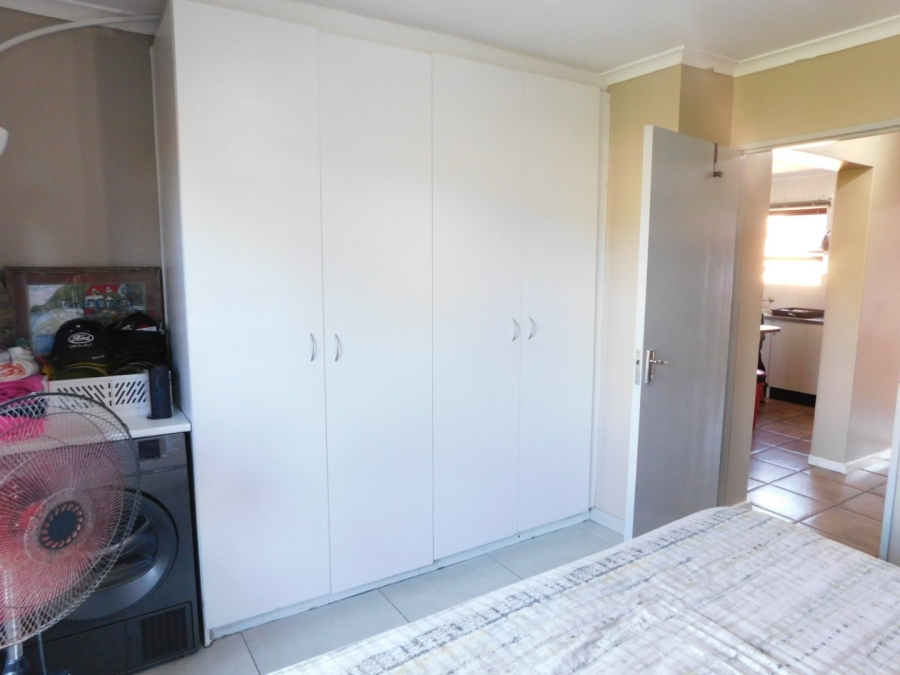 2 Bedroom Property for Sale in Pine Acres Western Cape